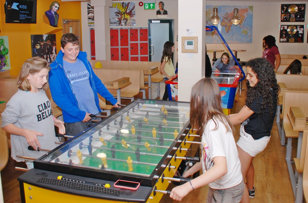 Village Camps International Summer Camp England 2024-07-27 https://www.villagecamps.com/journals_admin/images/1262-2782-July6 (14).jpg
